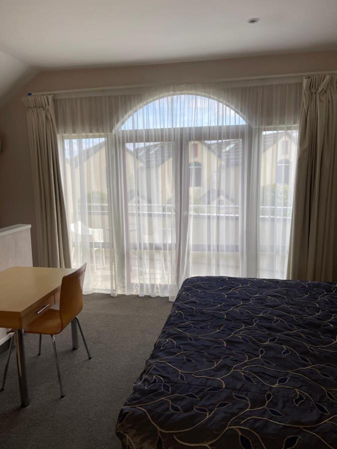 Bps Apartment 3 Lago Lago Taupo Esterno foto